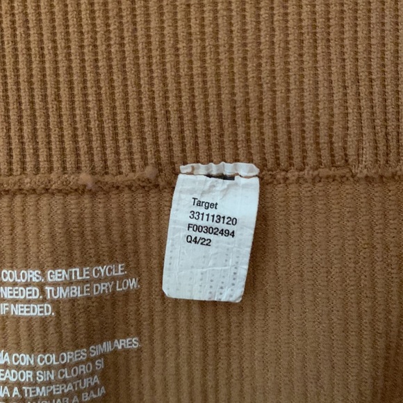 Last call. $5.00! Wild Fable medium shorts - Picture 4 of 4